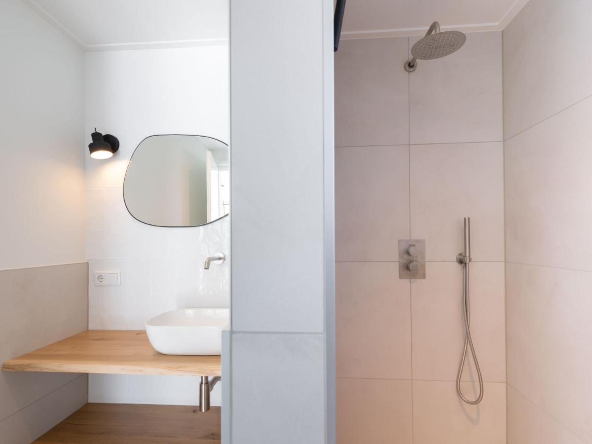 Cosy Holiday Home In Oostkapelle With A Garden Buitenkant foto