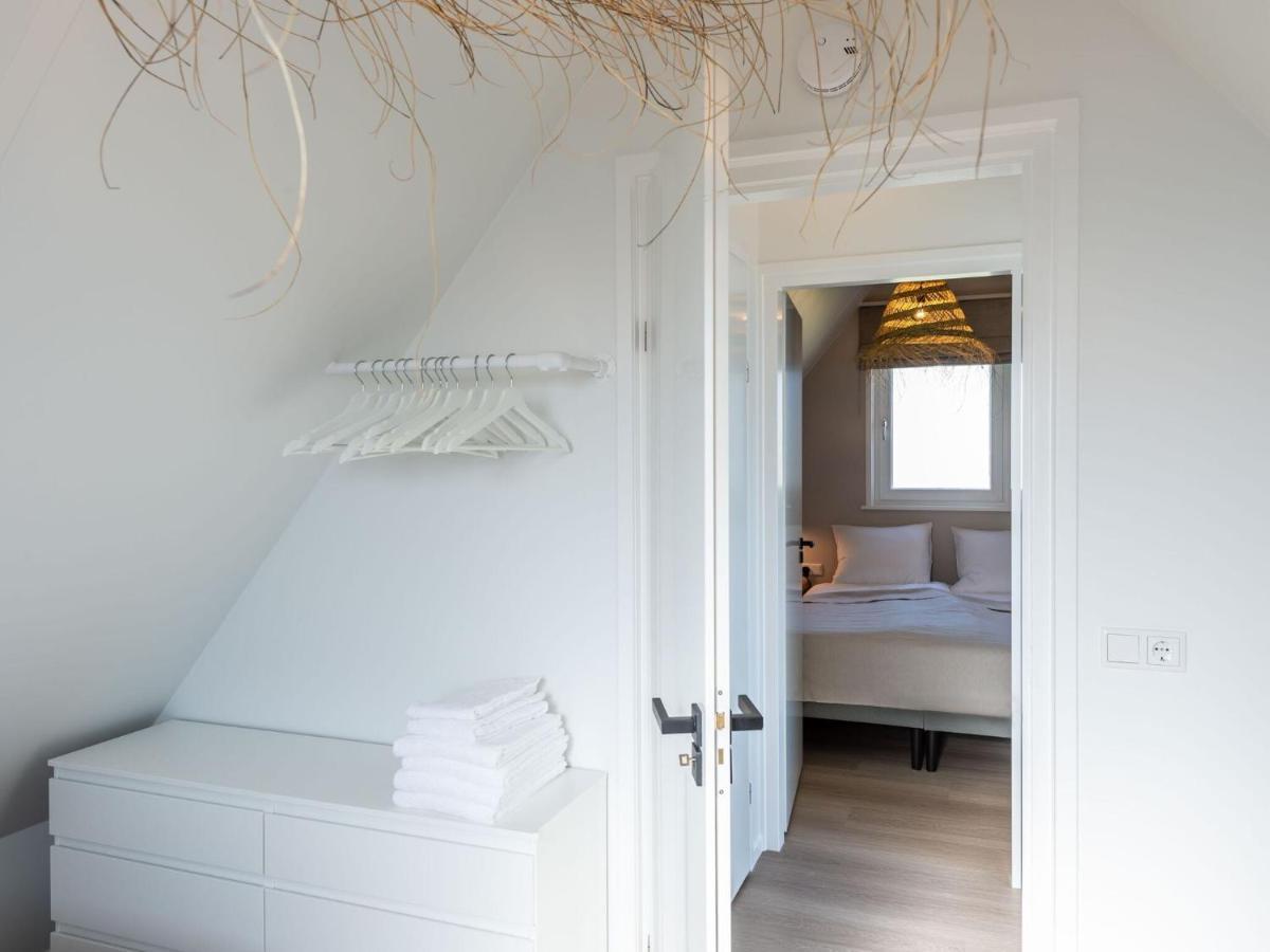Cosy Holiday Home In Oostkapelle With A Garden Buitenkant foto