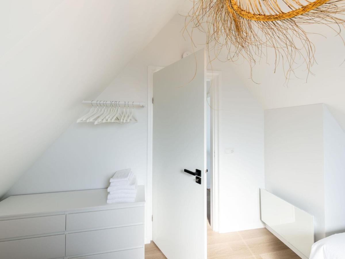 Cosy Holiday Home In Oostkapelle With A Garden Buitenkant foto